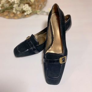 Naturalizer Quaint | vintage feels | gold buckle | heels | leather | suede |